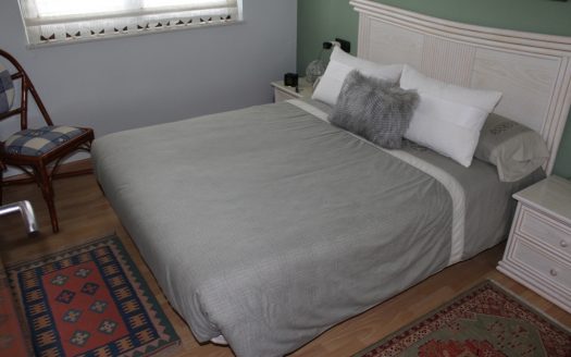 Bungalow on first floor overlooking the incredible swimming pool..