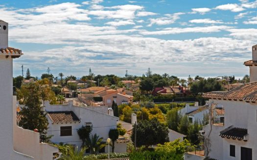 Duplex penthouse of 3 bedrooms and 2 bathrooms