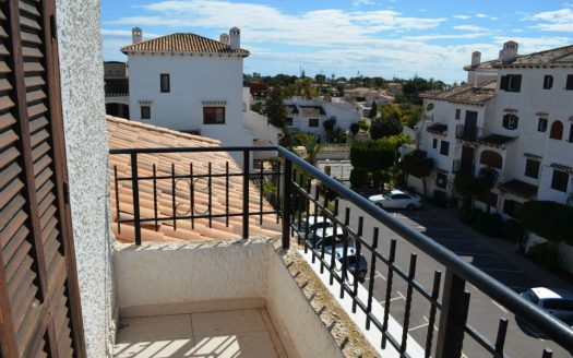 Duplex penthouse of 3 bedrooms and 2 bathrooms