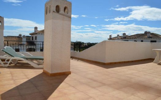 Duplex penthouse of 3 bedrooms and 2 bathrooms