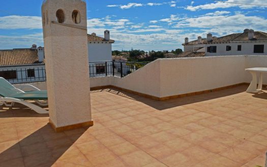 Duplex penthouse of 3 bedrooms and 2 bathrooms