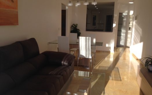 Apartment next to the sea